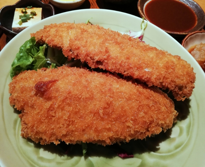 【旬肴居酒屋 味人】特上!!鯵フライ定食（2021年1月撮影）