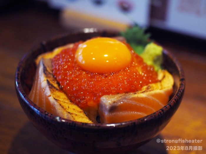 波の 渋谷東店「波の丼 スペシャル」2023年8月撮影